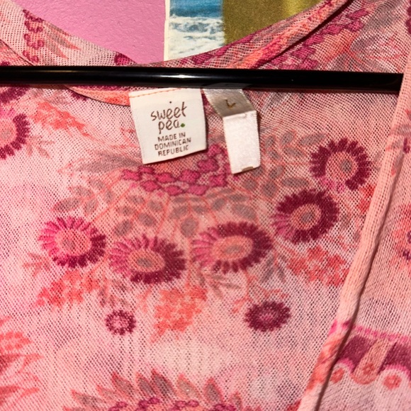 Sweet pea double layered mesh top - Picture 4 of 5